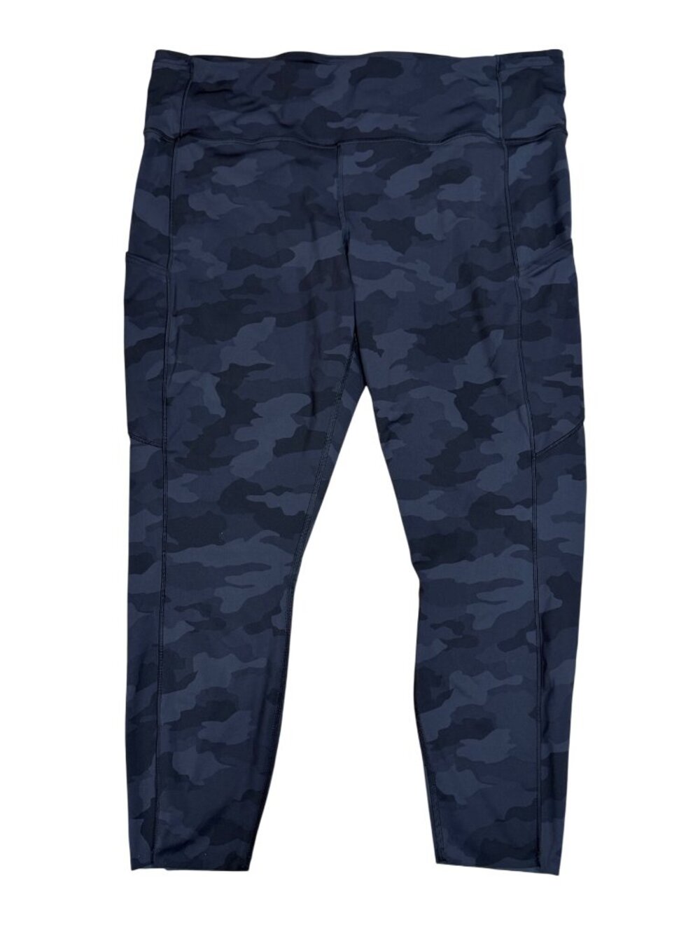 Lululemon Fast and Free Tight II 25" Size 18 Black Camo